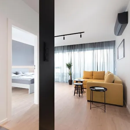 Zolta Sofa * Poznan